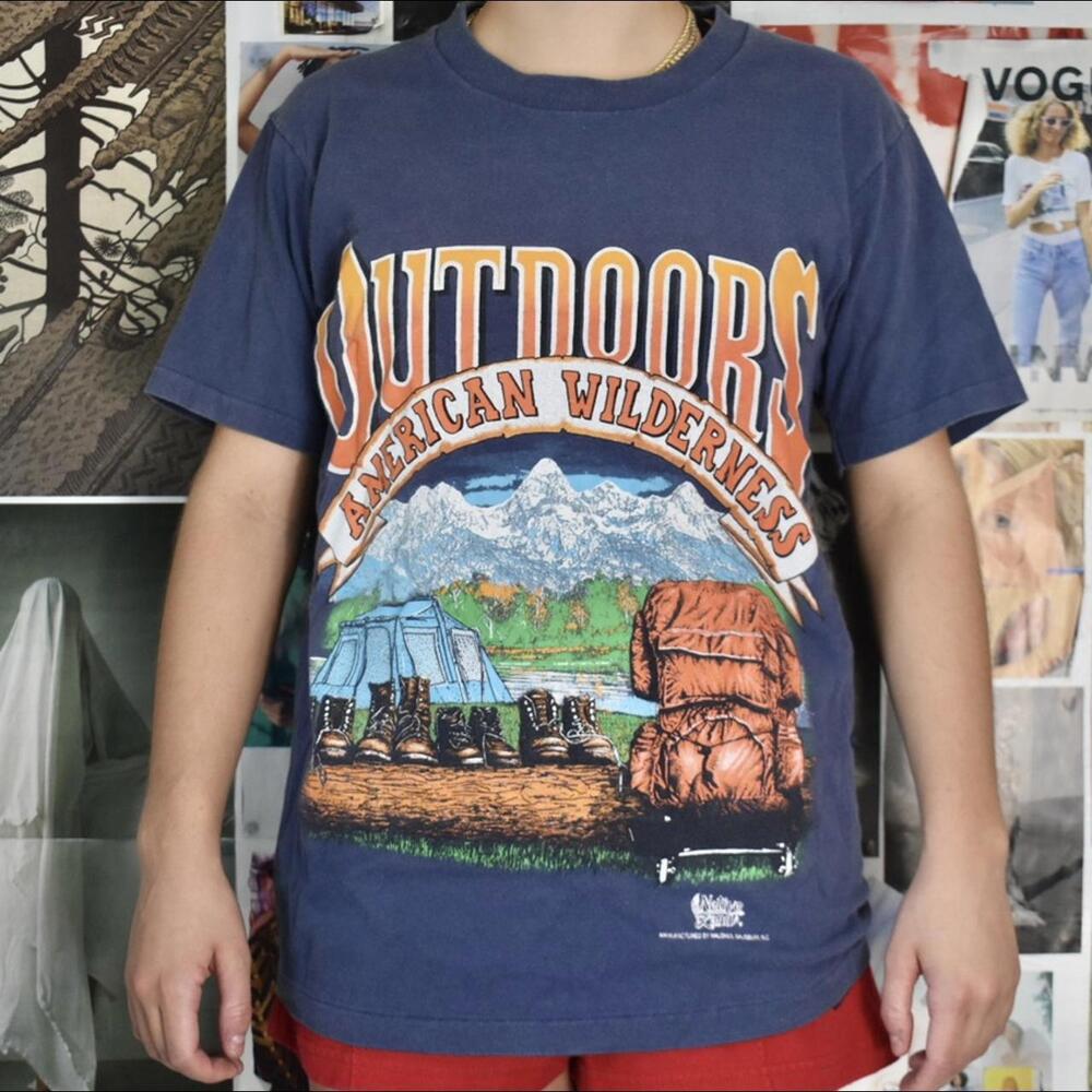 Vintage American Wilderness Outdoors tee shirt.